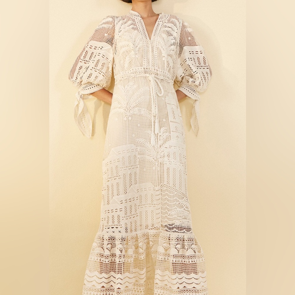 Farm Rio off-white Morada Boa Guipure Dress - NWT - size M